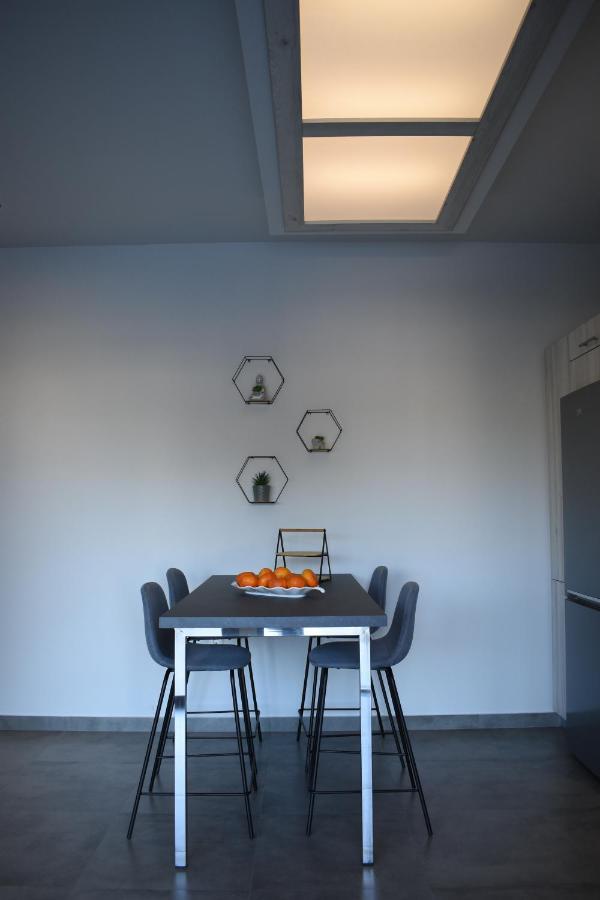 Appartement Athina'S Cozy House à Sfakianalion Extérieur photo